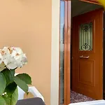 Montsenigos Garden Апартаменты *